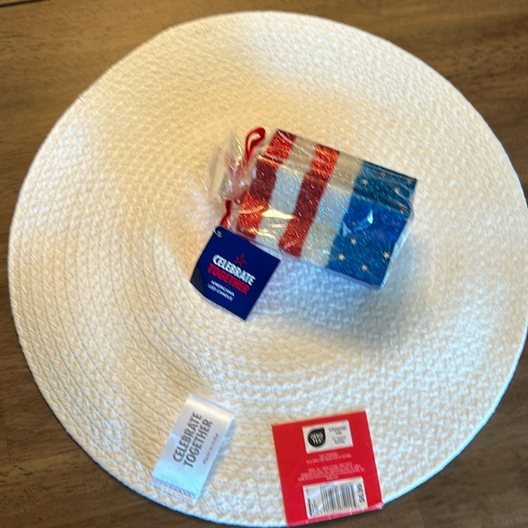 Celebrate Together Americana Placemat & LED Candle Set NWT - Picture 2 of 5